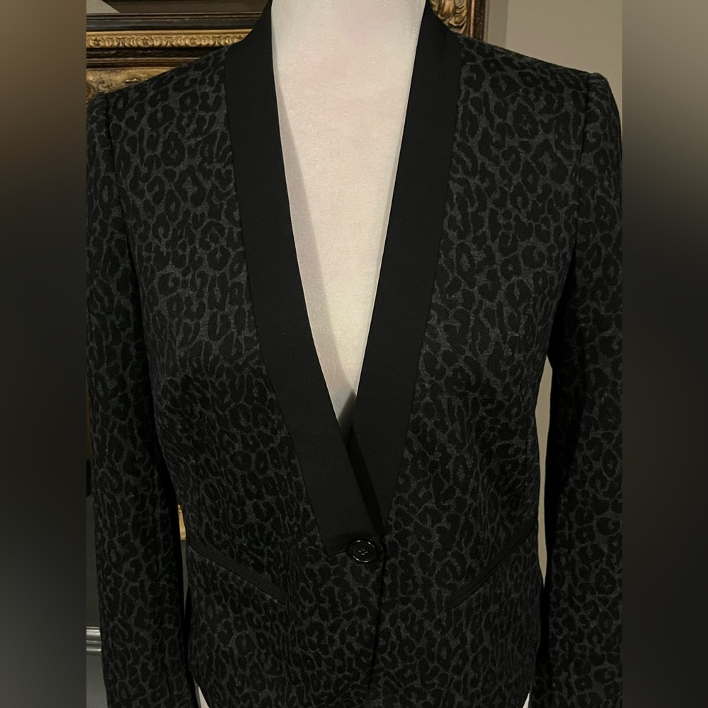 NWT ANN TAYLOR LOFT Black Leopard
Tuxedo Jacket Blazer Size 4 Petite Che… - Picture 3 of 12